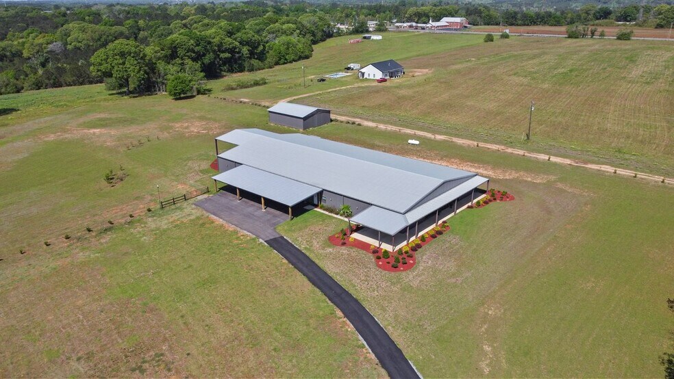 More Photos Of 11179 County Road 1, Enterprise Flex For Sale