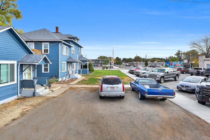 More Photos Of 405 N 2nd E, Mountain Home Apartments For Sale