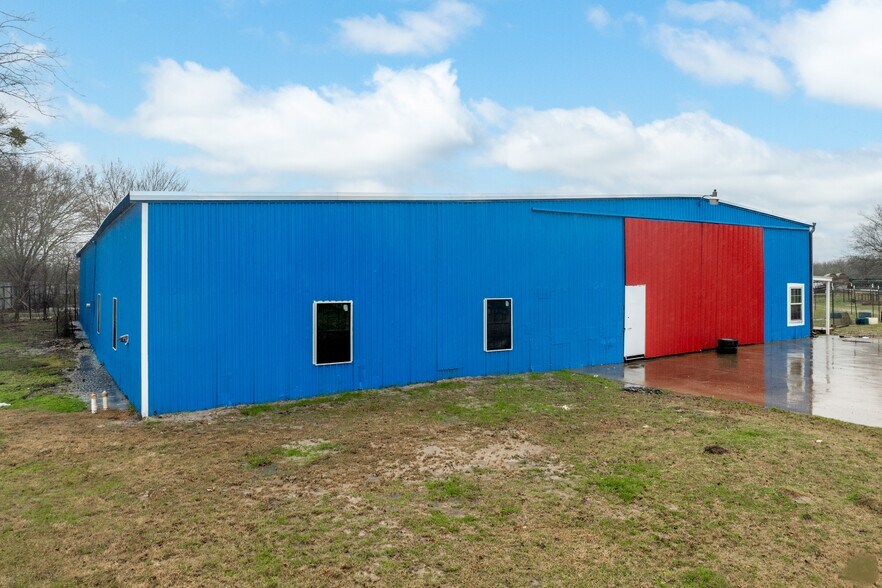 More Photos Of 2244 Highway 69 S, Greenville Warehouse For Lease