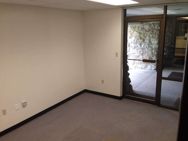 More Photos Of 502 NW 16th Ave, Gainesville Office For Lease