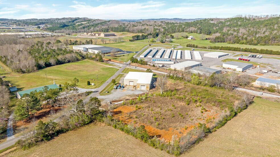 More Photos Of 221 55th St NE, Fort Payne Manufacturing For Sale