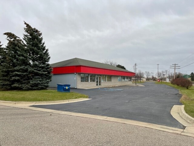 More Photos Of 360 E Grand Blanc Rd, Grand Blanc Office For Lease