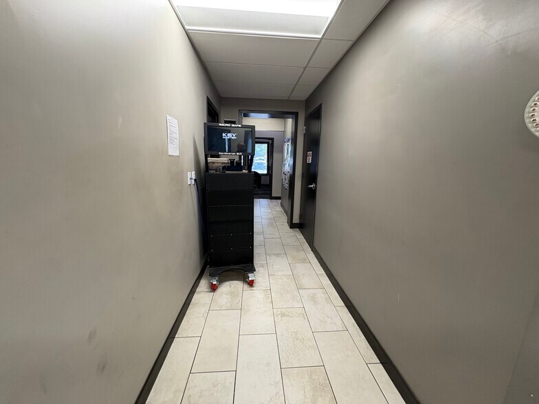 More Photos Of 2306 IFCU way, Lafayette Auto Dealership For Sale