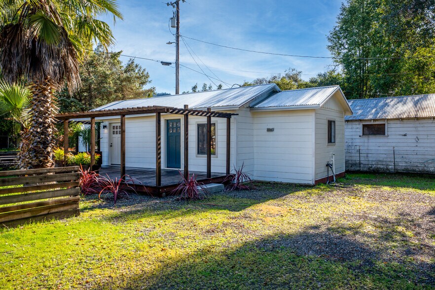 More Photos Of 8660-8684 Highway 128 Hwy, Philo Flex For Sale