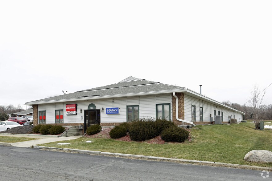 More Photos Of 1810 W Washington St, Greenville Office For Lease