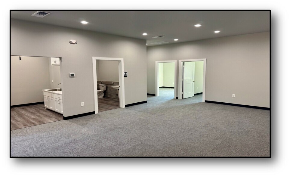 More Photos Of 6416 Colleyville Blvd, Colleyville Office For Sale