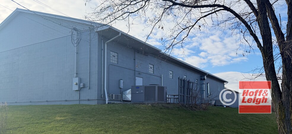 More Photos Of 3344 E Waterloo Rd, Akron Warehouse For Sale