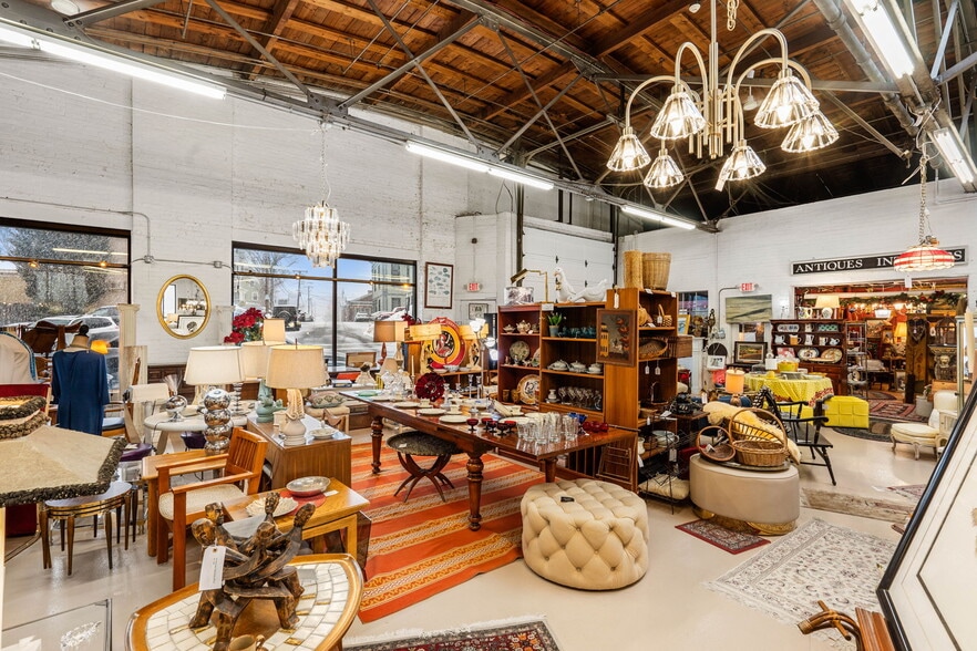 More Photos Of 47 S Main St, Ipswich Storefront Retail Residential For Sale