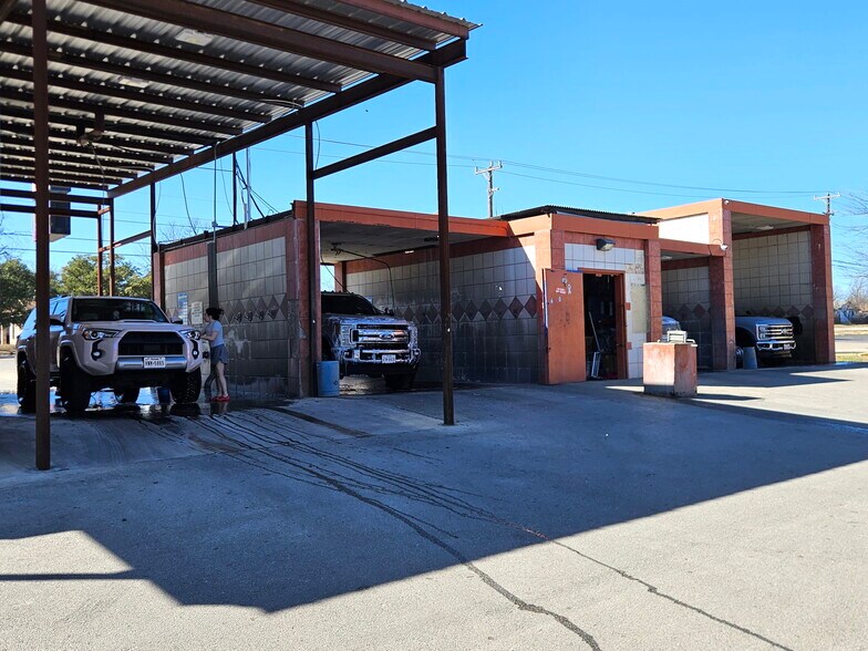 More Photos Of 1610 Callaghan Rd, San Antonio Carwash For Sale
