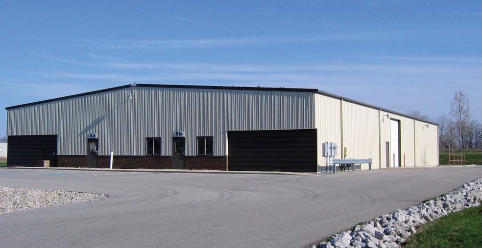 Primary Photo Of 5 Pequignot Dr, Pierceton Light Manufacturing For Lease