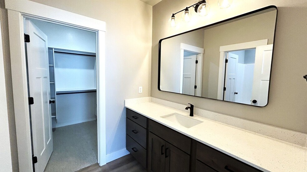 More Photos Of 110 Ridges, Pocatello Apartments For Sale