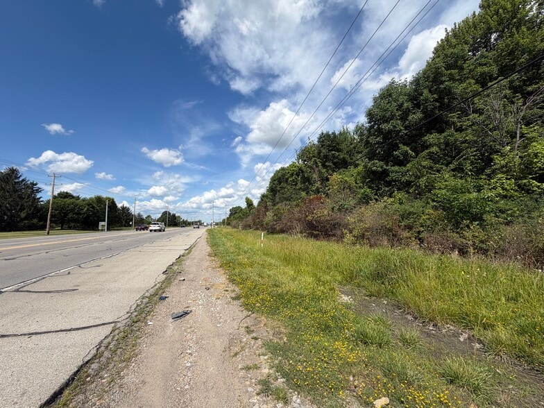 More Photos Of 0 E Broad St, Blacklick Land For Sale