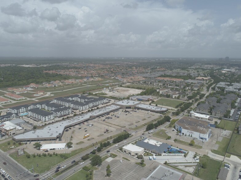 More Photos Of 2411 S Eldridge Pky, Houston Freestanding For Sale