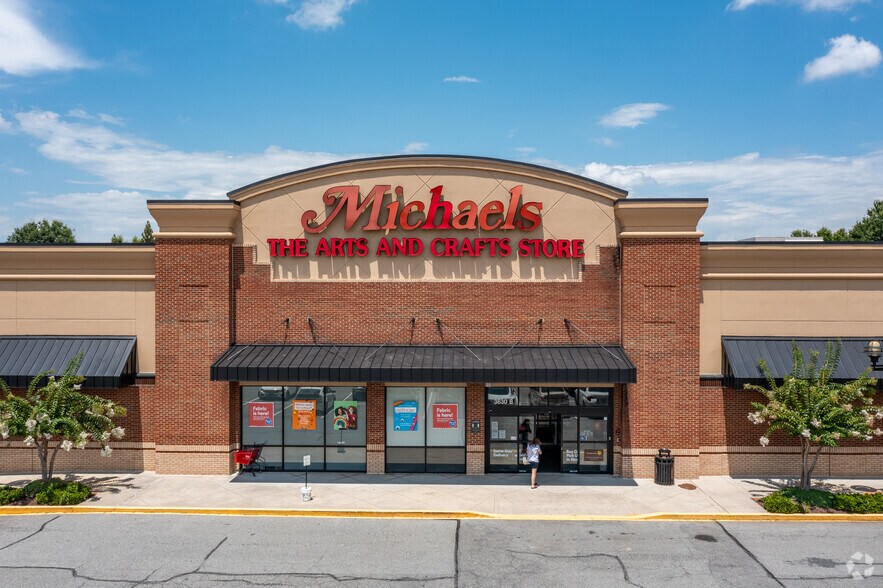 More Photos Of 3630 Peachtree Pky, Suwanee Unknown For Lease