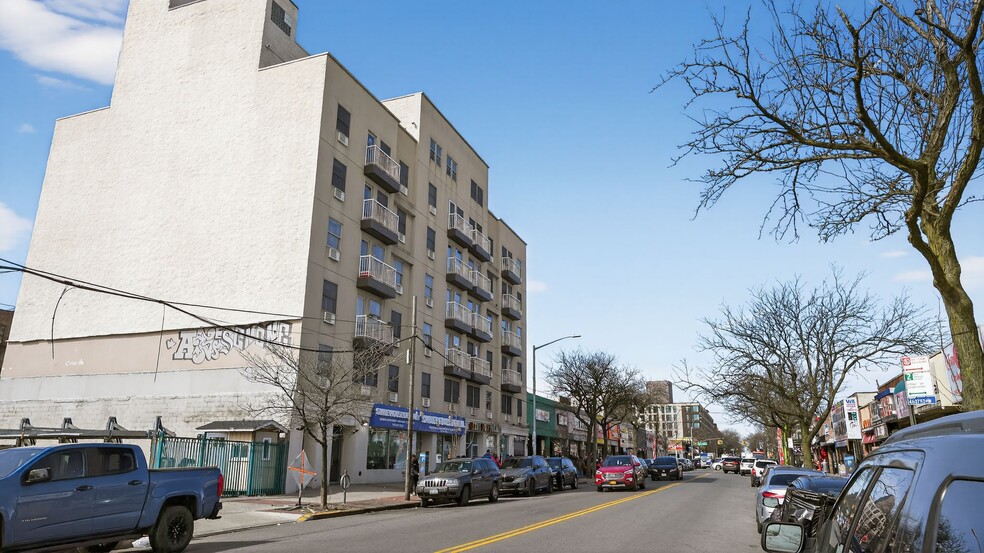 More Photos Of 3538 Junction Blvd, Corona Apartments For Sale