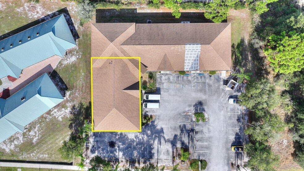 More Photos Of 4840-4852 Sun N Lake Blvd, Sebring Medical For Lease