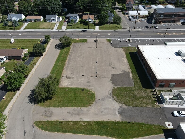 More Photos Of 630 30th St NW, Canton Land For Sale