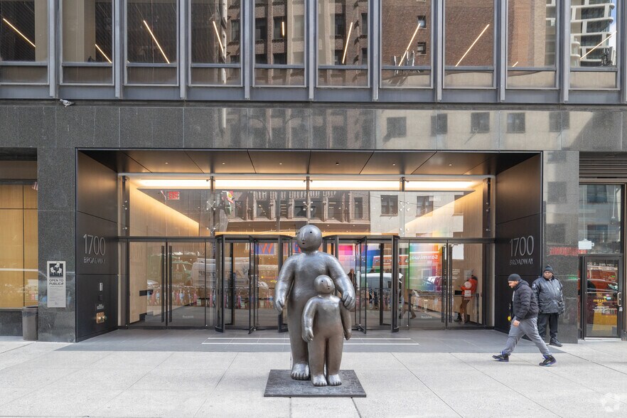 More Photos Of 1700 Broadway, New York Office For Lease