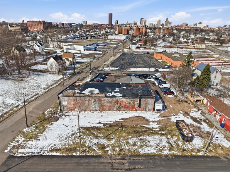 More Photos Of 688 E Eagle St, Buffalo Warehouse For Sale
