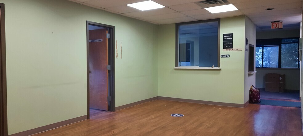 More Photos Of 212 N Main St, North Wales Medical For Sale