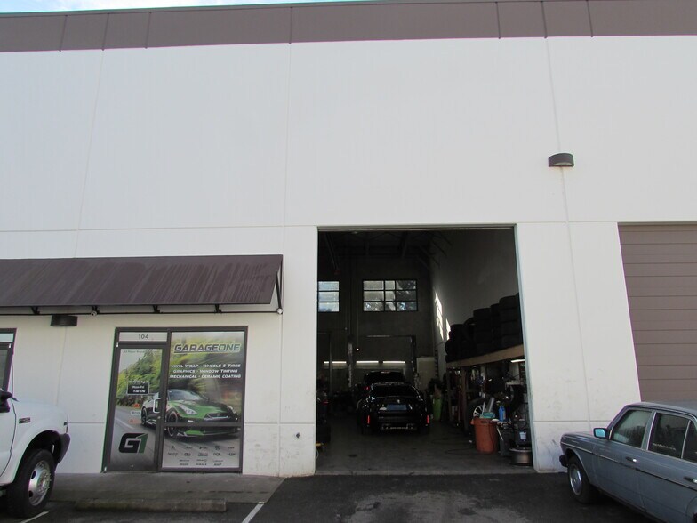 More Photos Of 33425 Maclure Rd, Abbotsford Warehouse For Lease