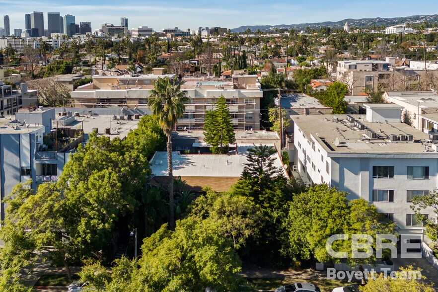 More Photos Of 215 N La Peer Dr, Beverly Hills Apartments For Sale