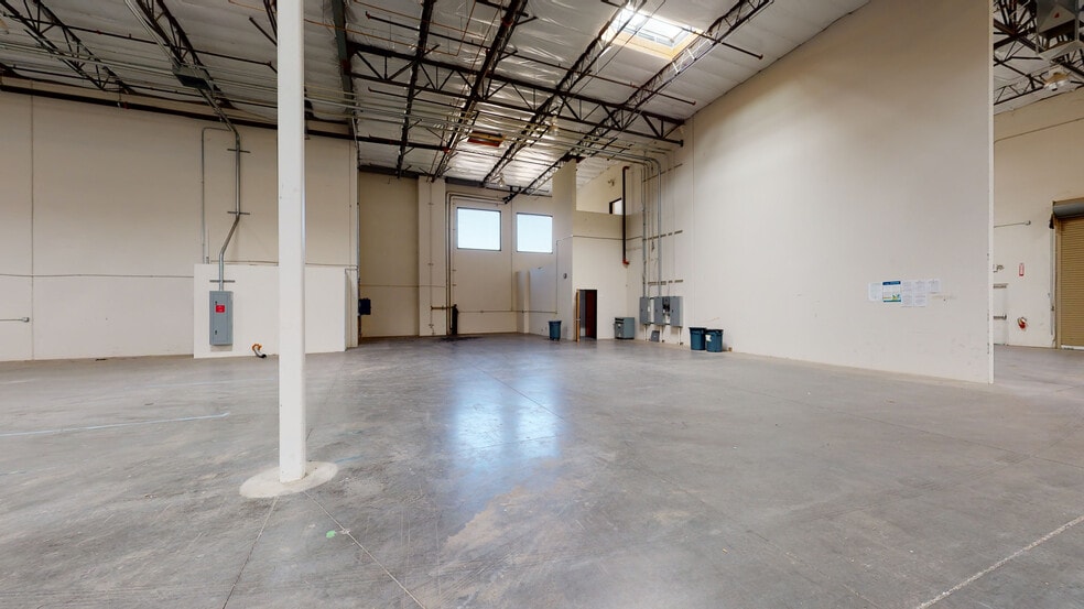 More Photos Of 2540 Landon Dr, Bullhead City Industrial For Sale