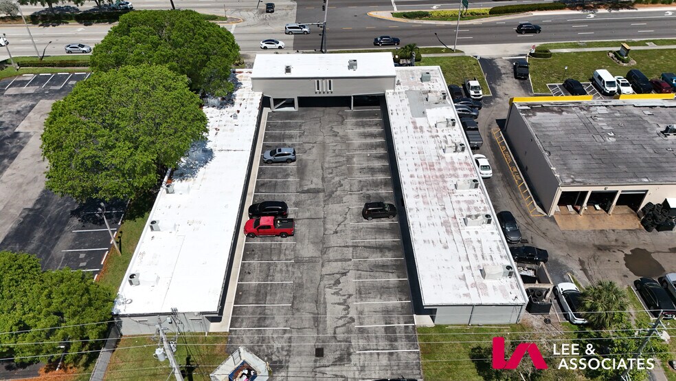 More Photos Of 2333 N State Road 7, Margate Medical For Lease