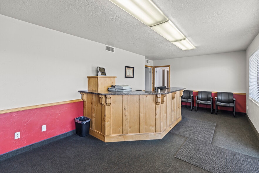 More Photos Of 458 Main st, Richfield Freestanding For Sale