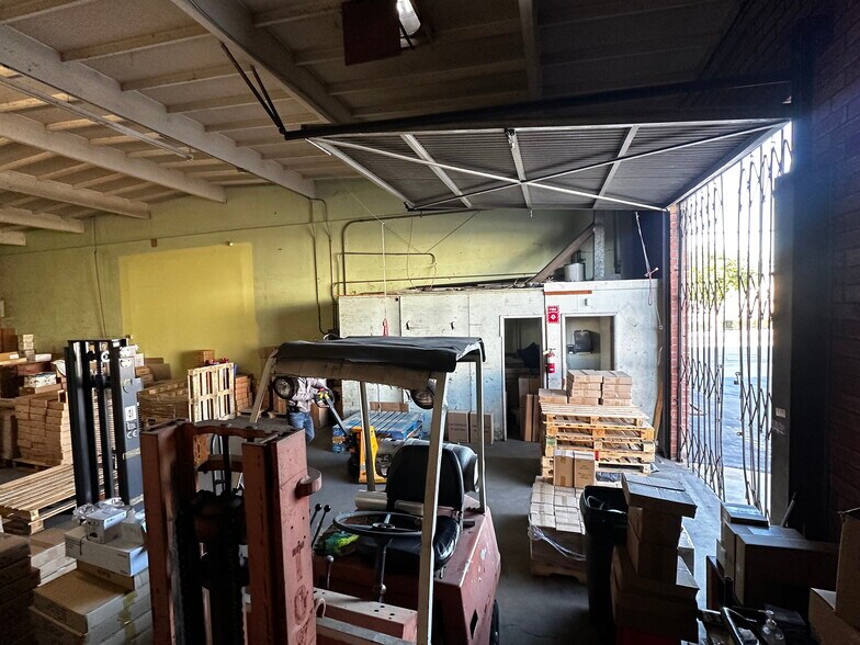More Photos Of 420 S Date Ave, Alhambra Warehouse For Lease