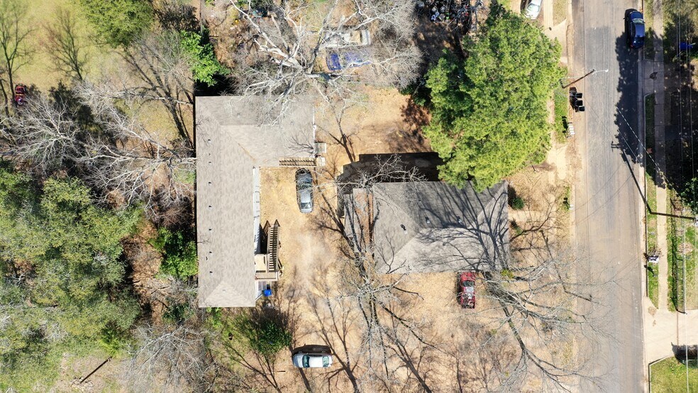 More Photos Of 443 S Main St, Longview Apartments For Sale