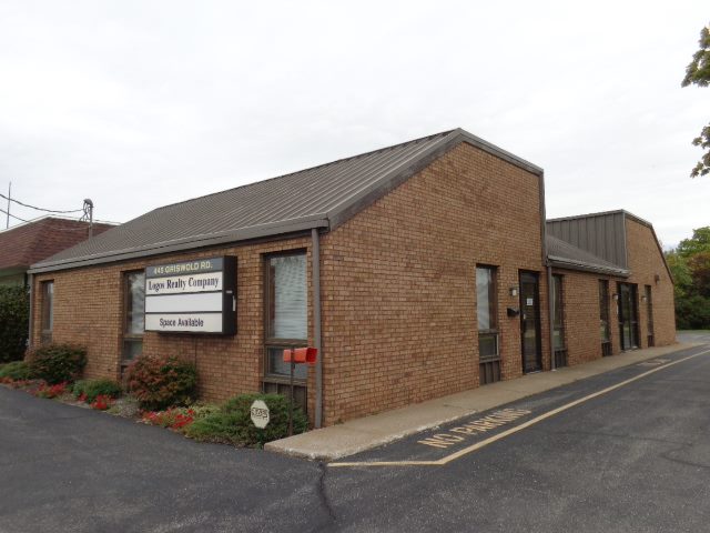 Primary Photo Of 445 Griswold Rd, Elyria Office For Lease