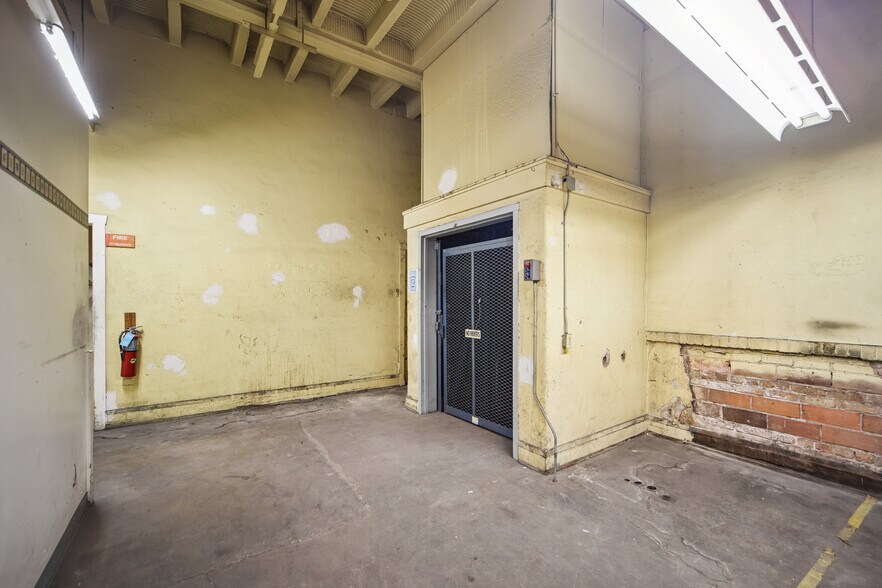 More Photos Of 200 1st Ave E, Newton Office For Sale