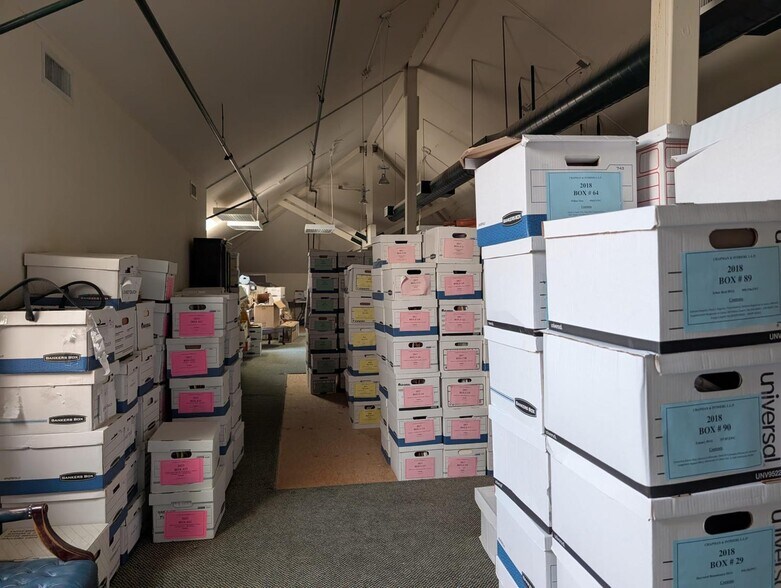 More Photos Of 2236 Mariner Square Dr, Alameda Office Residential For Sale