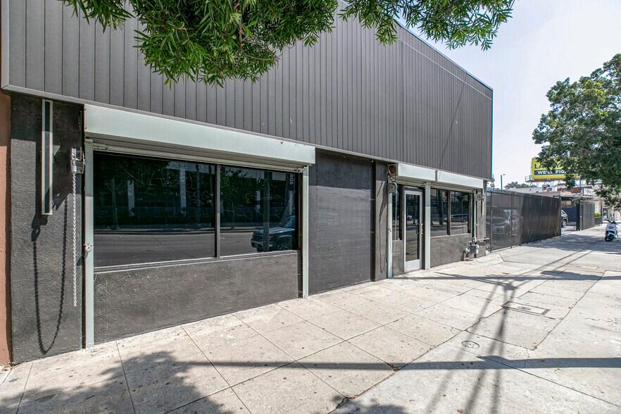 More Photos Of 4605–4619 W Pico Boulevard, Los Angeles Auto Repair For Sale