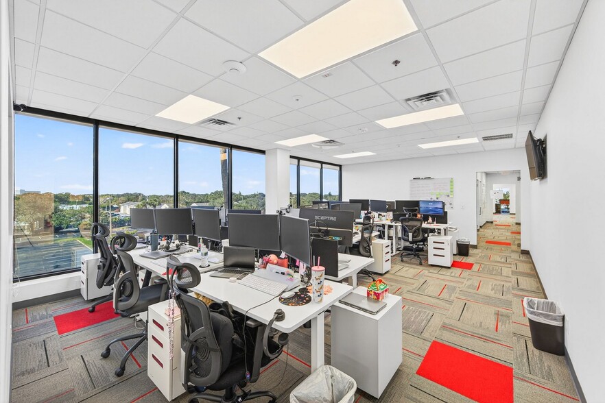 More Photos Of 930 S Harbor City Blvd SW, Melbourne Office For Sale