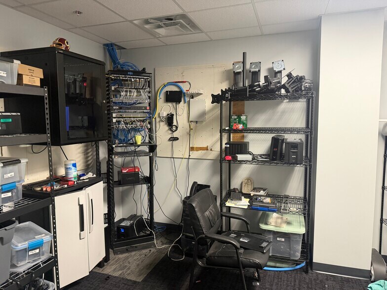 More Photos Of 501 Fairmount Ave, Towson Office For Lease