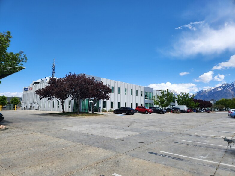 Primary Photo Of 12162 S Business Park Dr, Draper Office For Lease