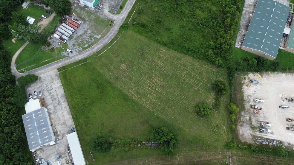 More Photos Of 13130 Chene Ave, Baton Rouge Land For Sale