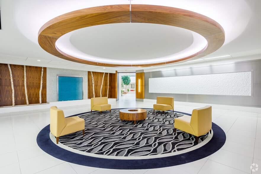 More Photos Of 34405 W 12 Mile Rd, Farmington Hills Office For Lease