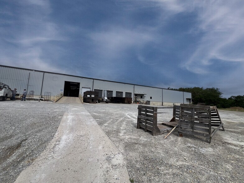 More Photos Of 4307 US Route 40 E, Lewisburg Industrial For Lease
