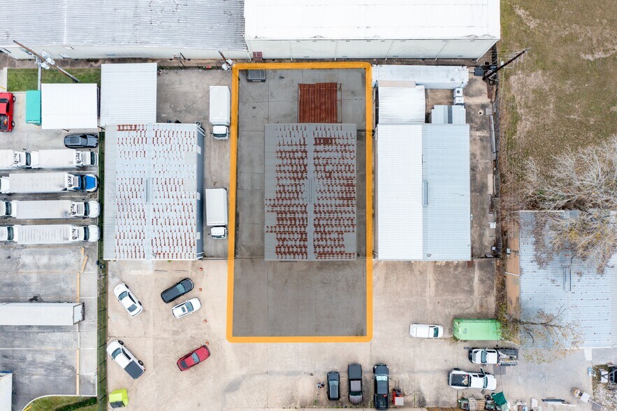 More Photos Of 10202 Mula Cir, Stafford Warehouse For Lease