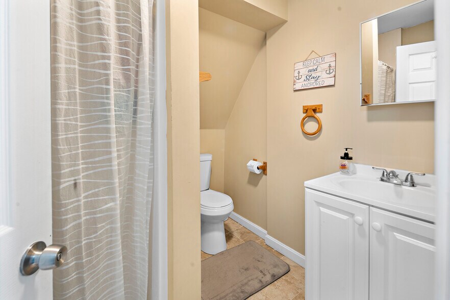 More Photos Of 56 Henry Ave, Dracut Apartments For Sale