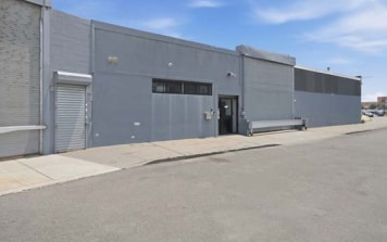 Primary Photo Of 13019 180th St, Jamaica Manufacturing For Lease