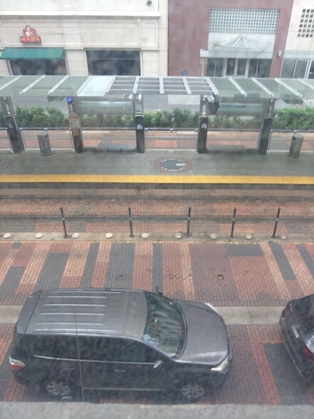 More Photos Of 917 Main St, Houston Apartments For Sale