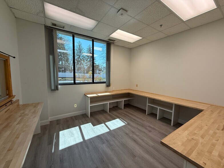 More Photos Of 79 Route 59, Suffern Medical For Lease