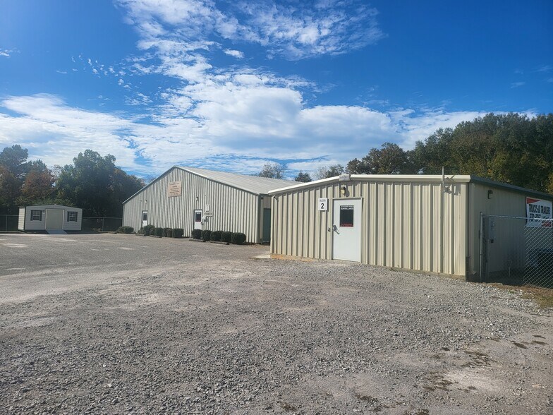 More Photos Of 21885 Hibbing Ln, Robertsdale Self Storage For Sale