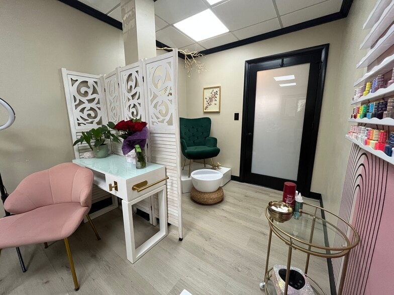 More Photos Of 5853 Post Rd, East Greenwich General Retail For Sale