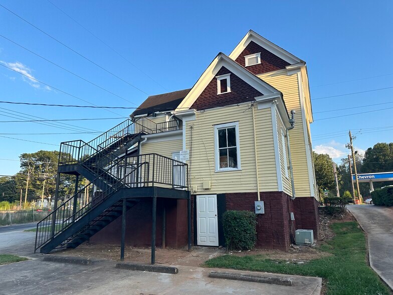 More Photos Of 2774 E College Ave, Decatur General Retail For Sale