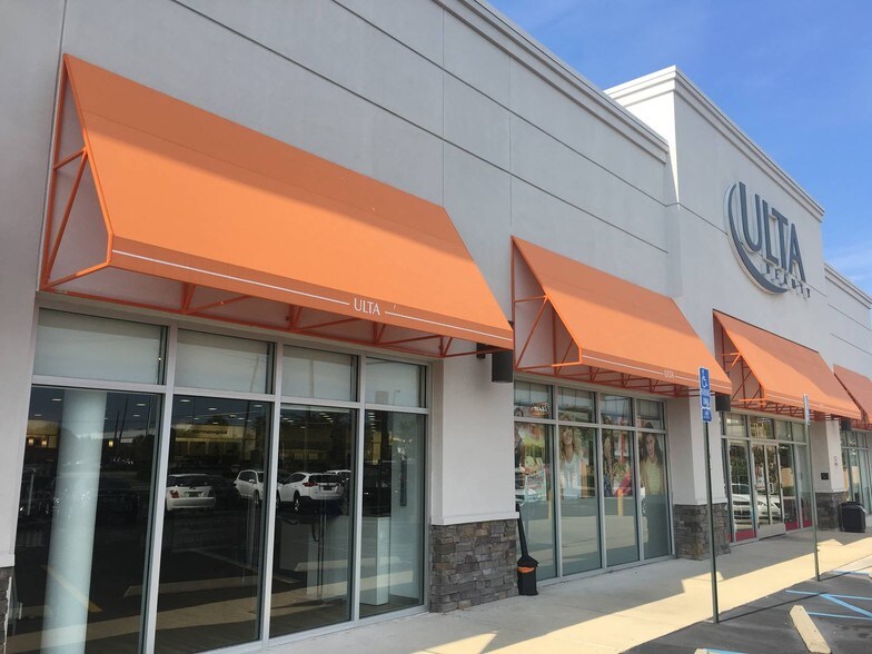 More Photos Of 3250 Airport Blvd, Mobile Unknown For Lease